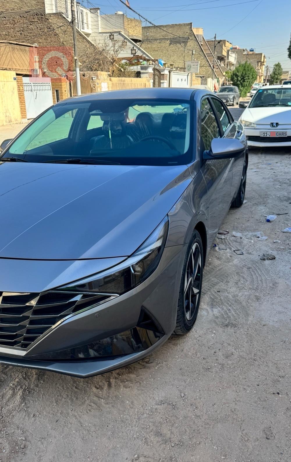 هیوندای ئەلەنترا